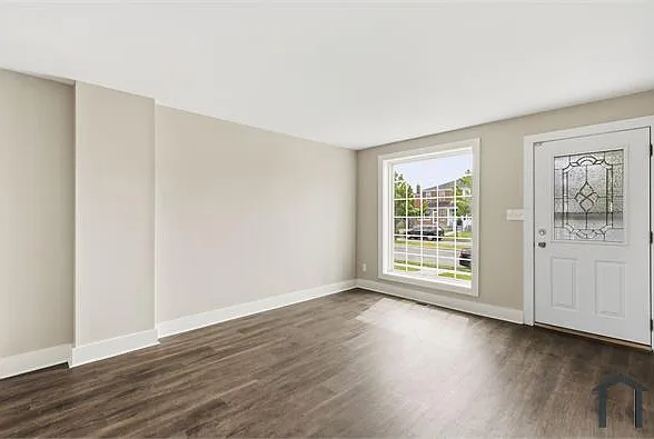 7944 Saint Monica Dr — Photo 4