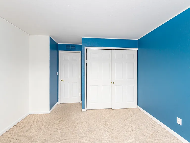 19130 Northridge Dr — Photo 12