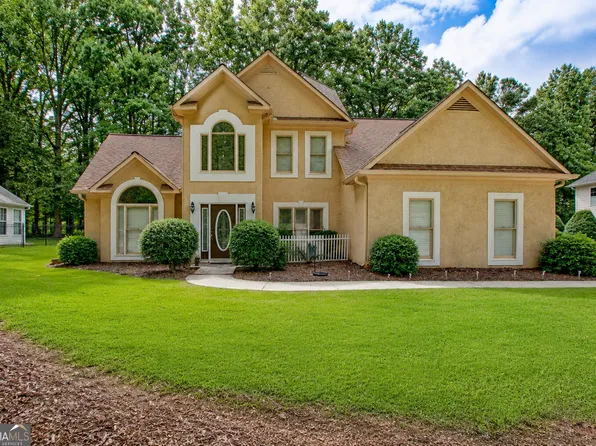 333 Kensington Dr, Peachtree City, GA 30269
