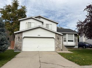 1561 E Amblewood Ln, Salt Lake City, UT 84124