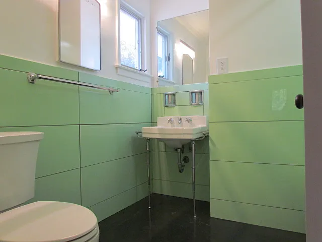 504 Rugby Rd — Photo 12