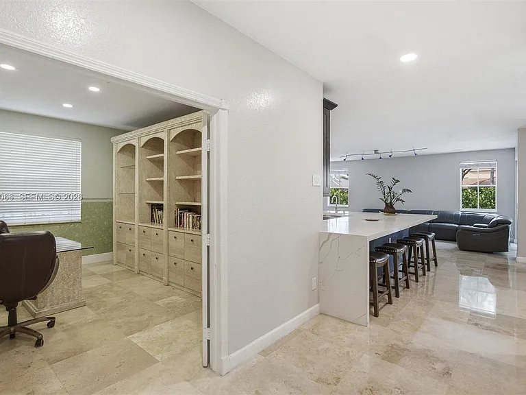 16781 SW 38th St — Photo 18