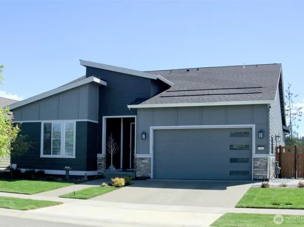 15528 174th Avenue Ct E, Bonney Lake, WA 98391