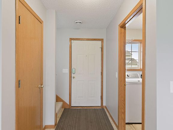5th image of 2028 Brittany Ct