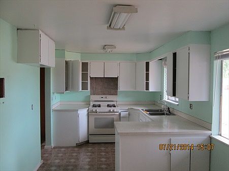 4th image of 3206 W Viola Ave