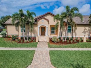 703 92nd Ave N, Saint Petersburg, FL 33702