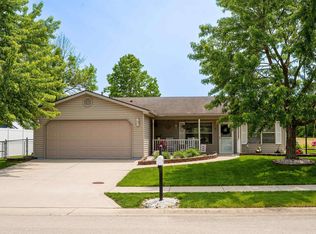 117 Honeysuckle Ln, Portland, IN 47371