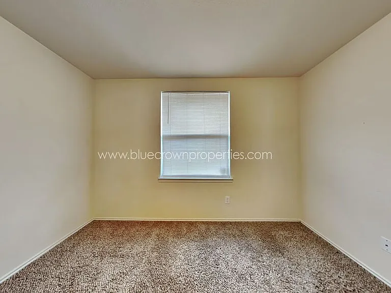 13049 Galaxy Dr — Photo 12