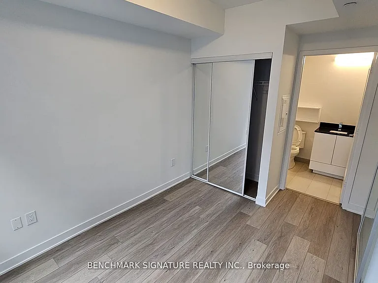 121 Lower Sherbourne St #1642 — Photo 7
