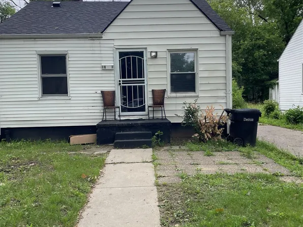 19350 Glastonbury Rd, Detroit, MI 48219