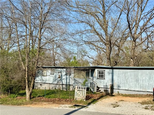 16300 Cardinal Rd, Bella Vista, AR 72715