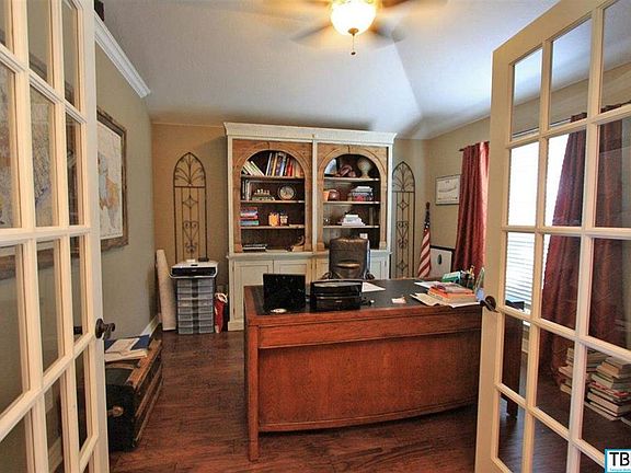 5th image of 1212 Ambrose Dr