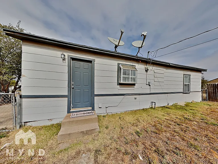306 E Stanford St — Photo 12