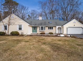 169 Captain Rd, Longmeadow, MA 01106