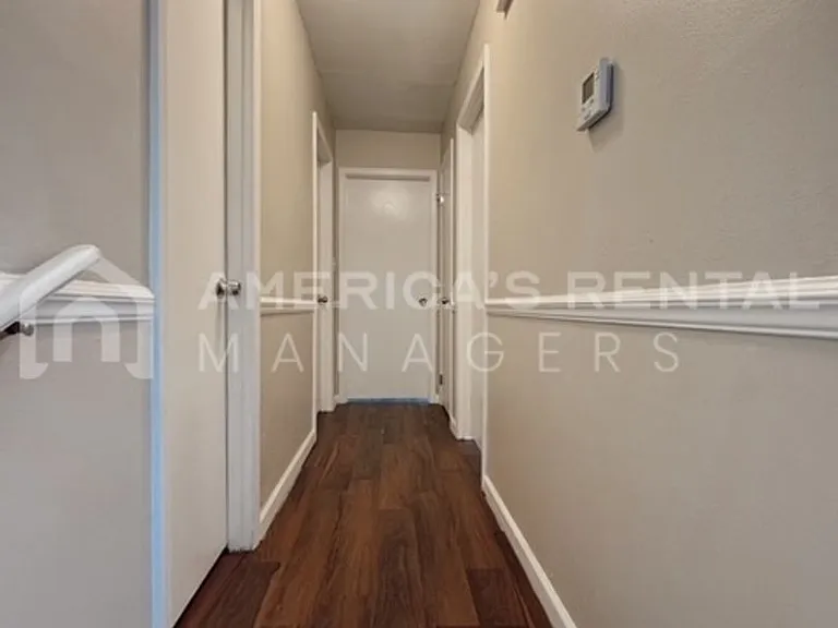5433 Faucett Rd — Photo 7