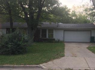 200 Reynolds Rd, Springfield, MI 49037