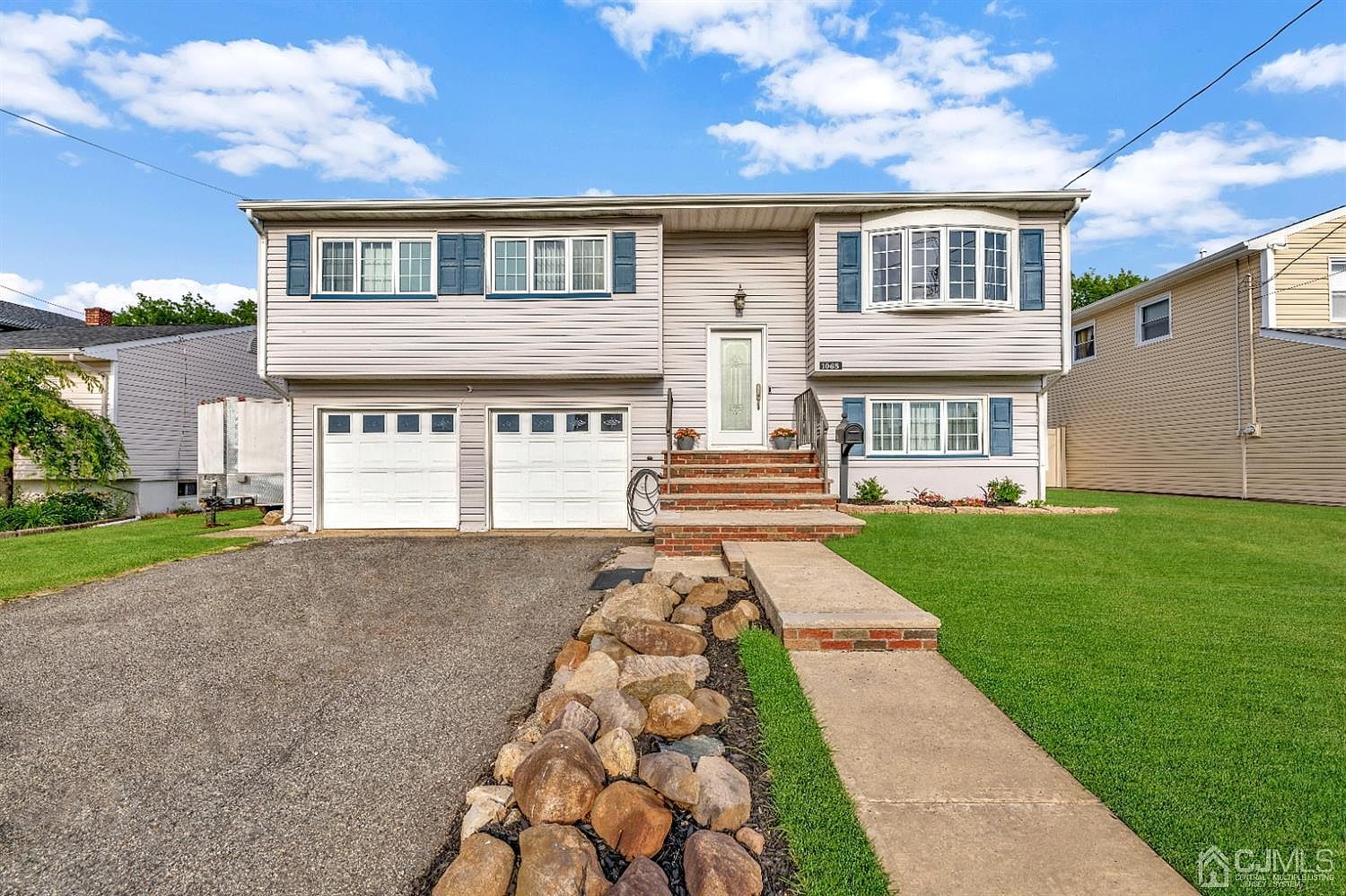 1068 Andrews Dr, Perth Amboy, NJ 08861 Zillow