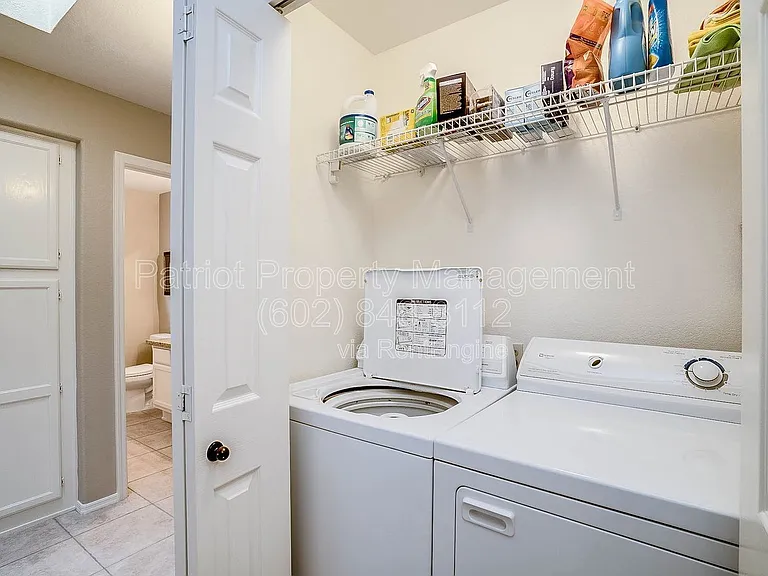 9520 N 105th St — Photo 38