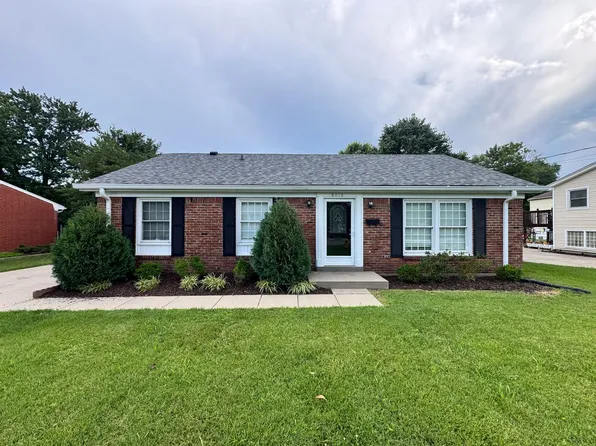 8016 Broadfern Dr, Louisville, KY 40291