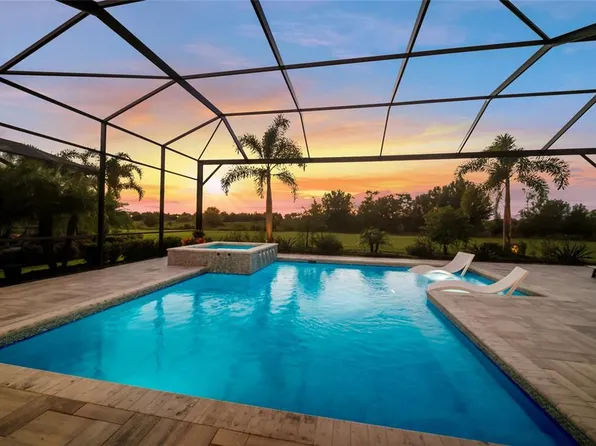 8254 PAVIA WAY, LAKEWOOD RANCH, FL 34202