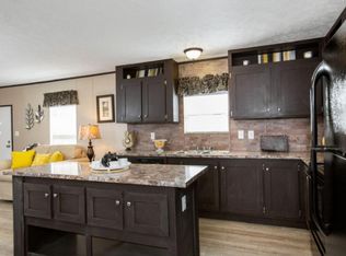 6 Hickory Ct, Williamsburg, VA 23188