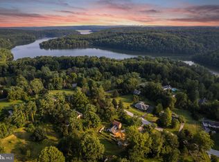 13407 Blythenia Rd, Phoenix, MD 21131