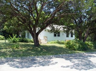 2901 N 17th St, Waco, TX 76708