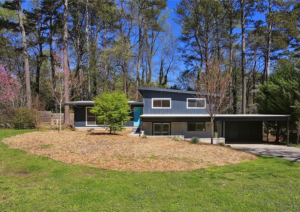 1st image of 3684 Northlake Dr