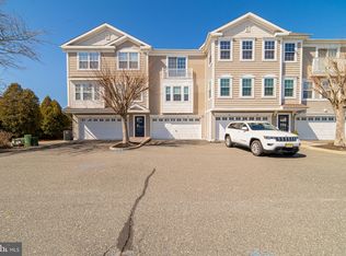 61 Dockside Dr, Somers Pt, NJ 08244