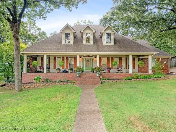 3525 Golf Course Dr, Alma, AR 72921