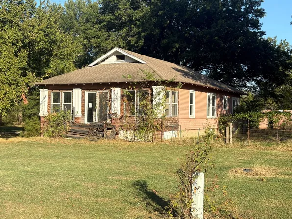 204 Olive St, Chelsea, OK 74016