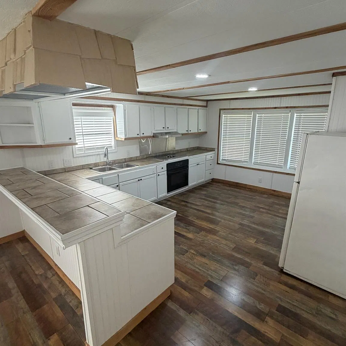 2 bed, 1.0 bath, 980 sqft, $1,150 — Photo 4