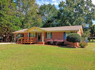 107 Laurel Dr, Pendleton, SC 29670