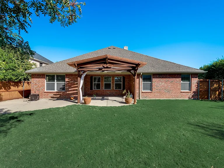 15417 Landing Creek Ln — Photo 20