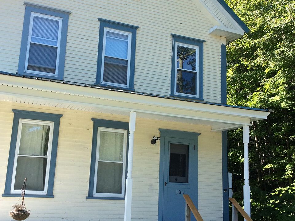 FRONT VIEW OF the apartment..