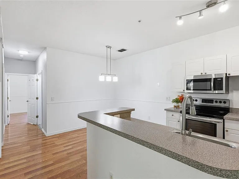 858 Grand Regency Point #103 — Photo 6