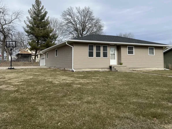 700 E Monroe St, Mount Ayr, IA 50854