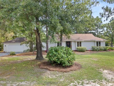 102 Rolling Hill Court, West End, NC, 27376