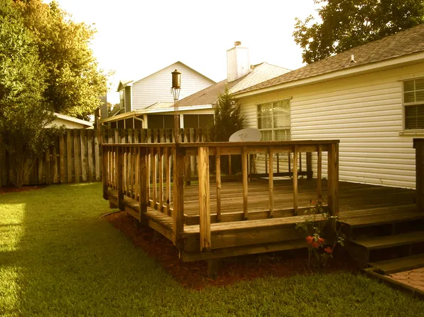 490 Channel Marker Rd, Mary Esther, FL 32569