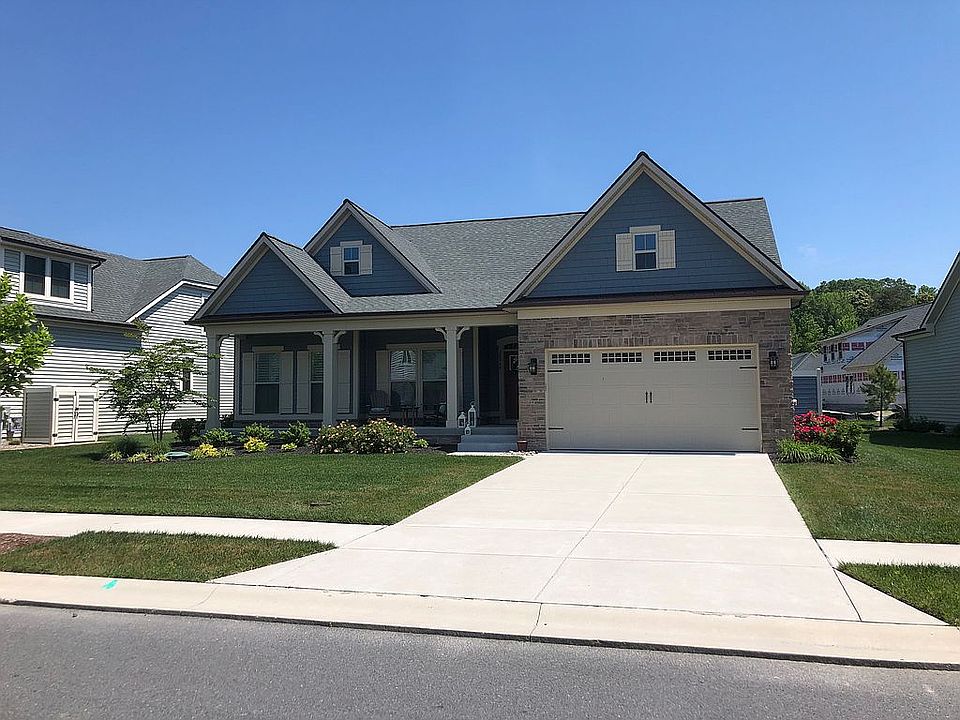 1st image of 28887 Whaler Ln