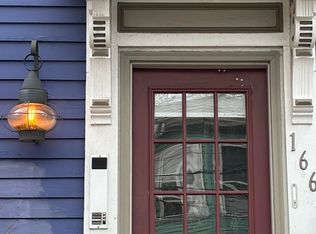 166 Neal St, Portland, ME 04102