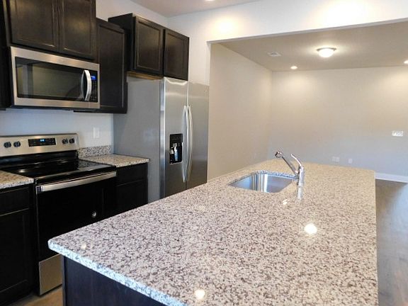 5th image of 237 Keaton Ct
