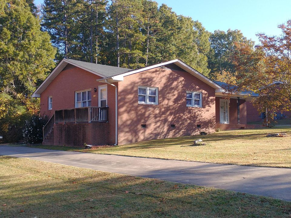 1100 N. Sixth St. Duplex Apartment