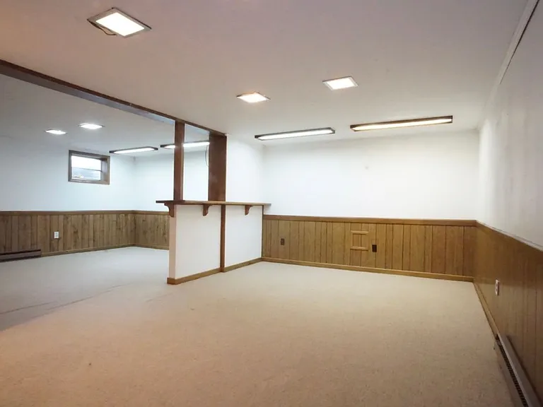 1105 Robin Rd — Photo 12