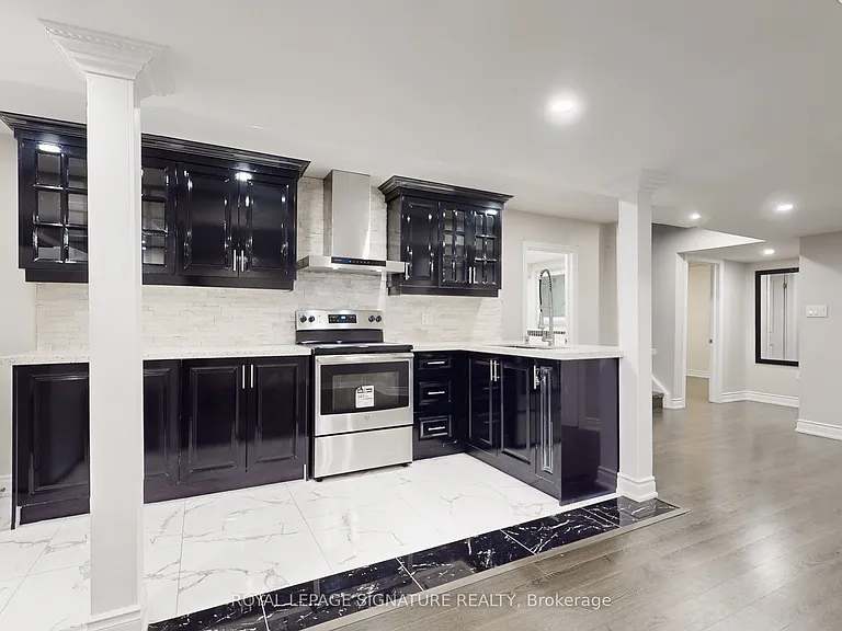 38 Havanna Cres #BASEMENT — Photo 4