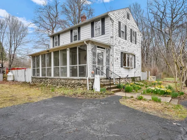 138 Chestnut Tree Hill Road, Oxford, CT 06478