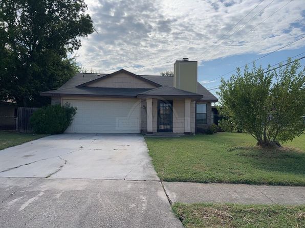 2004 Robert E Lee Dr