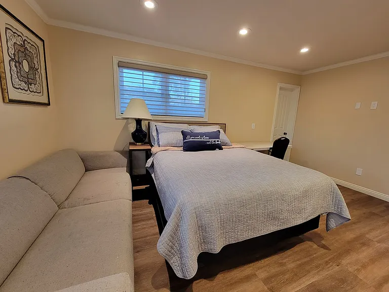 360 Aster St — Photo 27