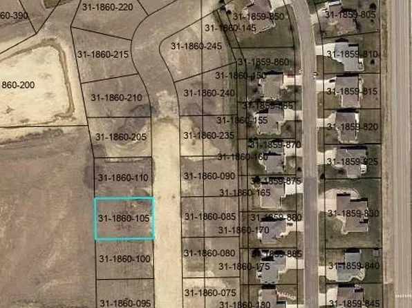 3 Campbell Blvd, Worthington, MN 56187