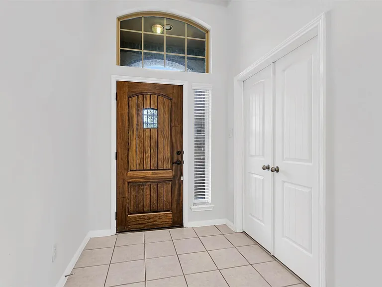 138 Meadow Landing Dr — Photo 5